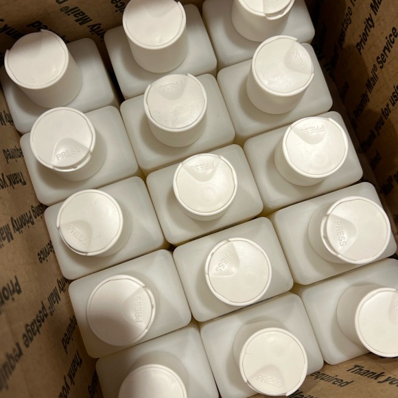 CASE PACK! Oneiro Sunchasers Shampoo 3.4 Fl oz | Hydrating Formula - Picture 2 of 2